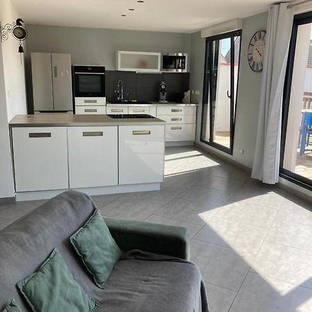Appartement Meuble Кале Екстериор снимка