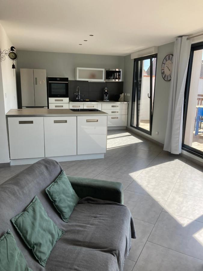 Appartement Meuble Кале Екстериор снимка